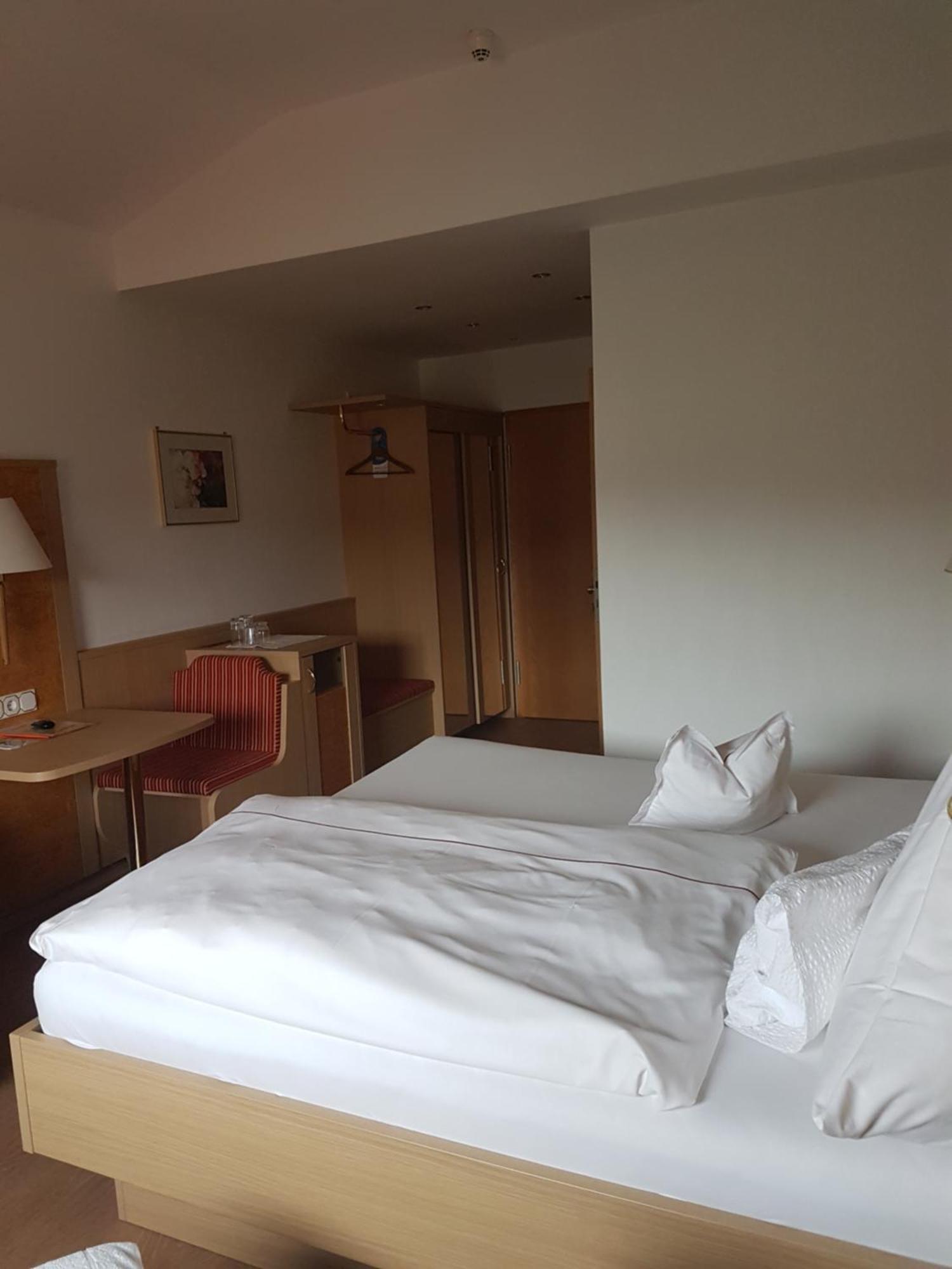 Hotel Muehlenthal Gmbh Schwalbach Bagian luar foto