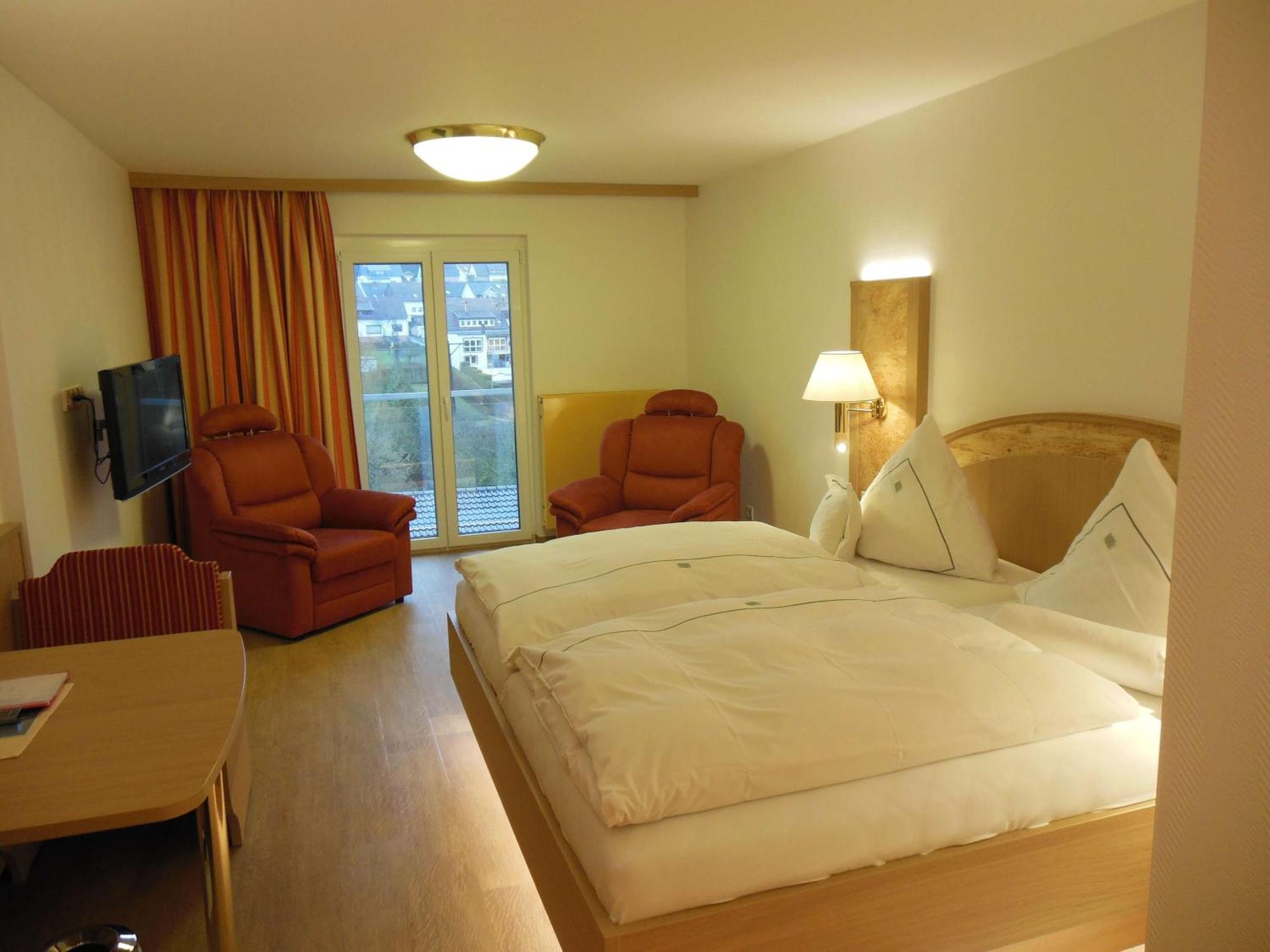 Hotel Muehlenthal Gmbh Schwalbach Bagian luar foto